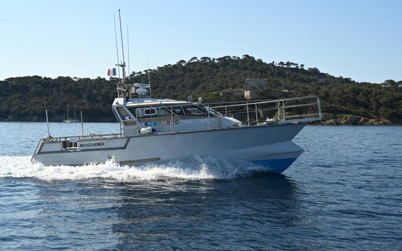 Bateau taxi