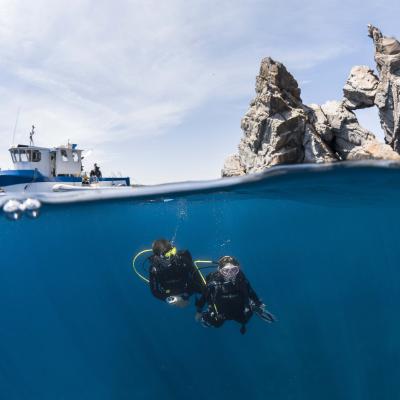 Baptême de plongée sous marine départ en bateau