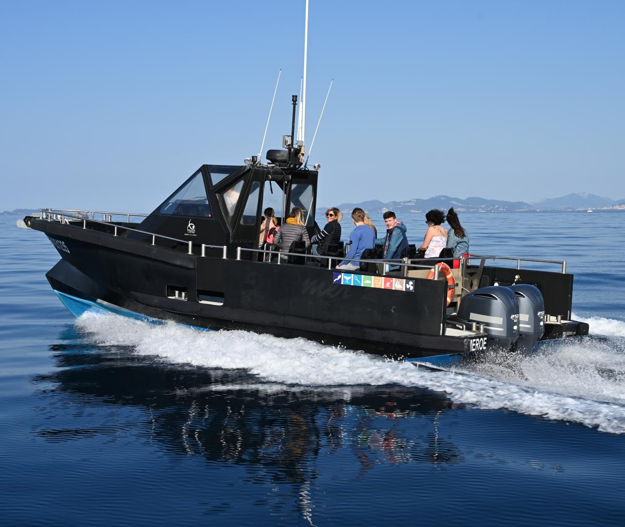 Taxi maritime disponible 7j/7j